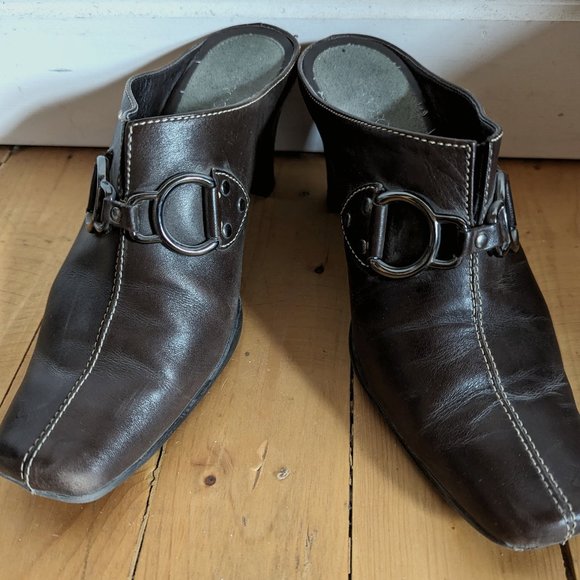 Aerosole Brown Mules - Picture 1 of 6